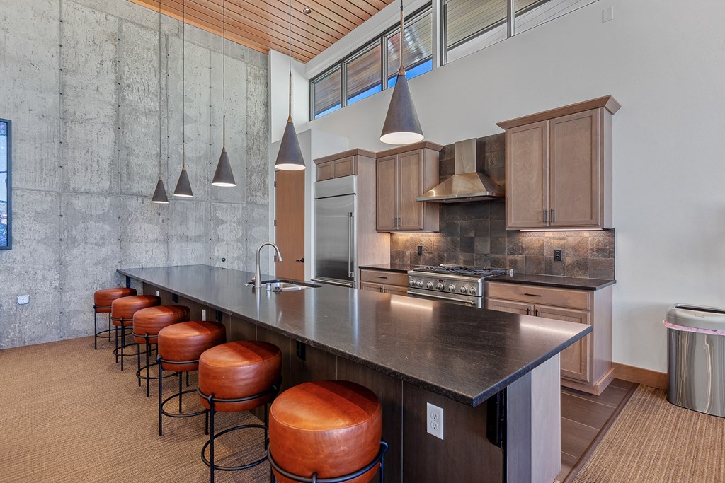 River's Edge Apartments