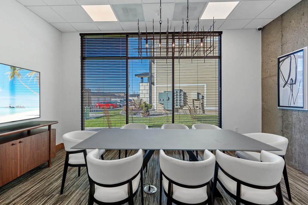 River's Edge Apartments