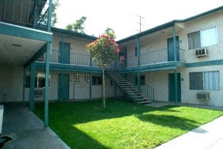 369 E. Rialto Ave. 1-3 Beds Apartment for Rent - Photo Gallery 1