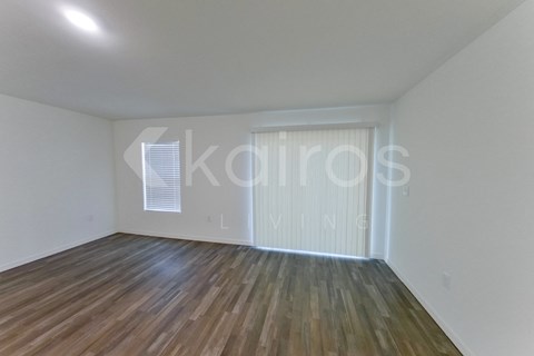 466 Norwood Ave S 4 Beds Apartment for Rent