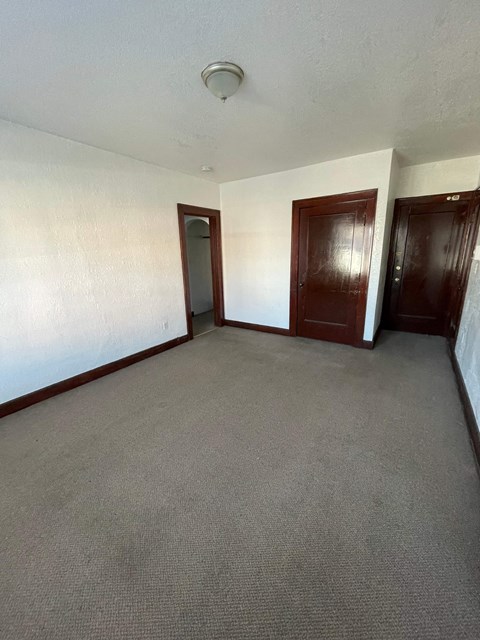 124 N Jameson Apartments 1 Bed Apartment for Rent - Photo Gallery 5