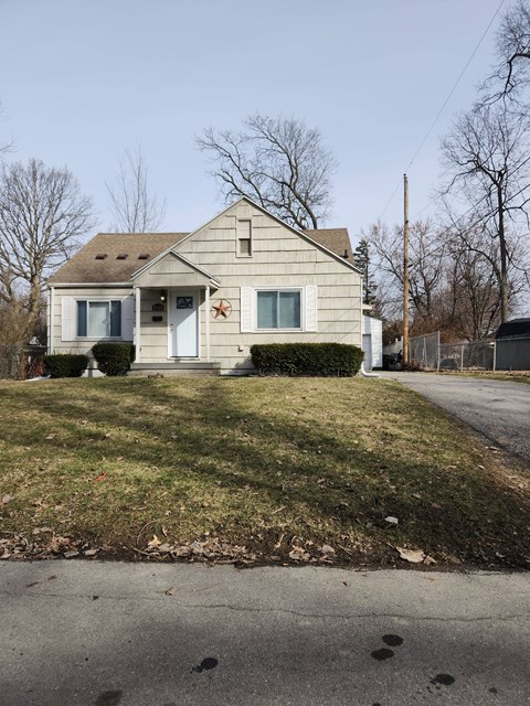 1918 Oakland Pkwy 4 Beds Apartment for Rent