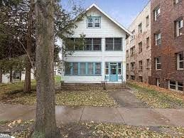 2300 Garfield Avenue 2-5 Beds Apartment for Rent