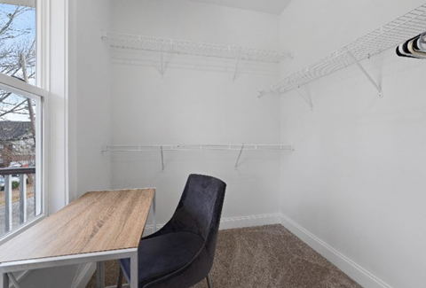 103 Pine Street 3 Beds Apartment for Rent