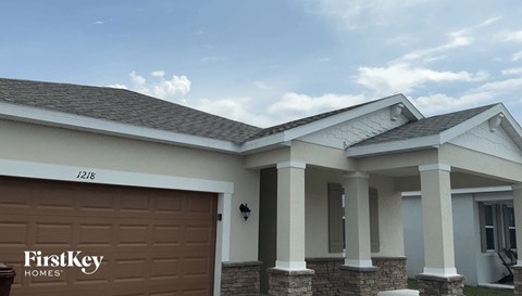1218 Ponca Road 3 Beds Apartment for Rent
