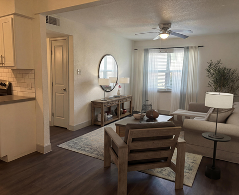 707 Mace St. 2-3 Beds Apartment for Rent