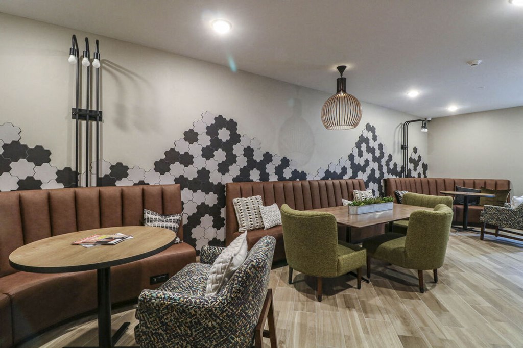 Social Nooks at Vue at Bluestone, Duluth