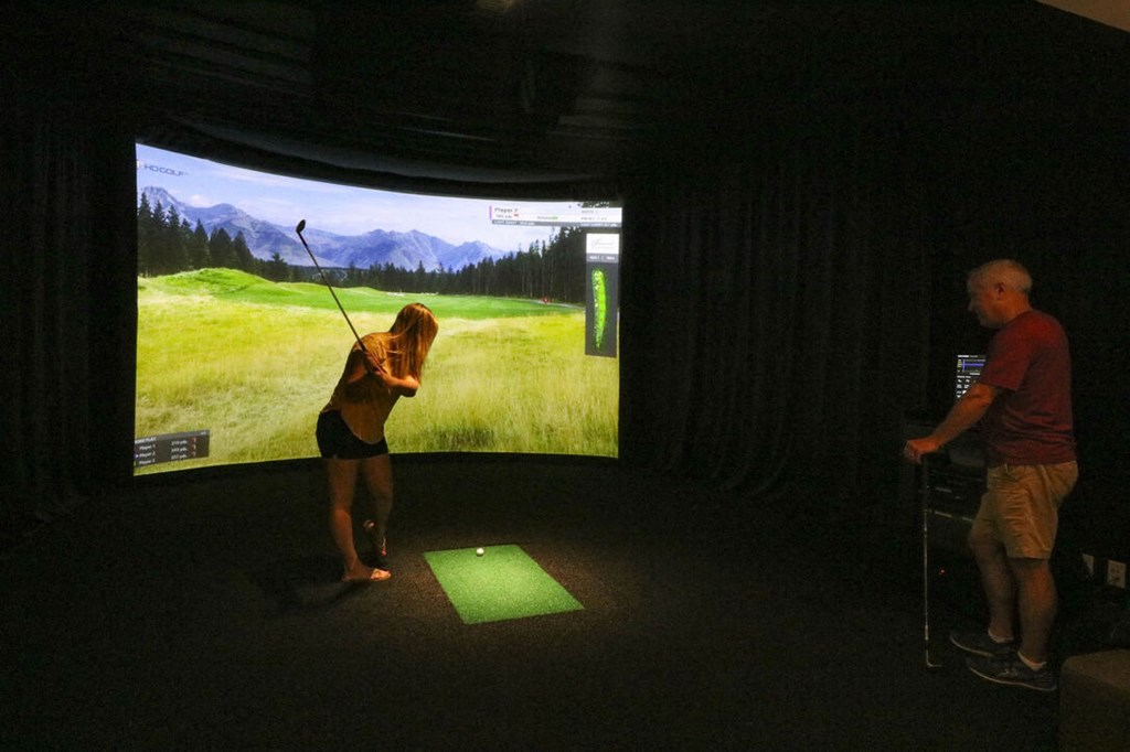Virtual Golf at Vue at Bluestone, Duluth, Minnesota