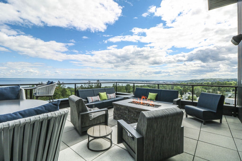 Outdoor Patio at Vue at Bluestone, Duluth, 55803