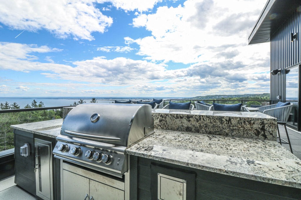 Grill Station at Vue at Bluestone, Duluth