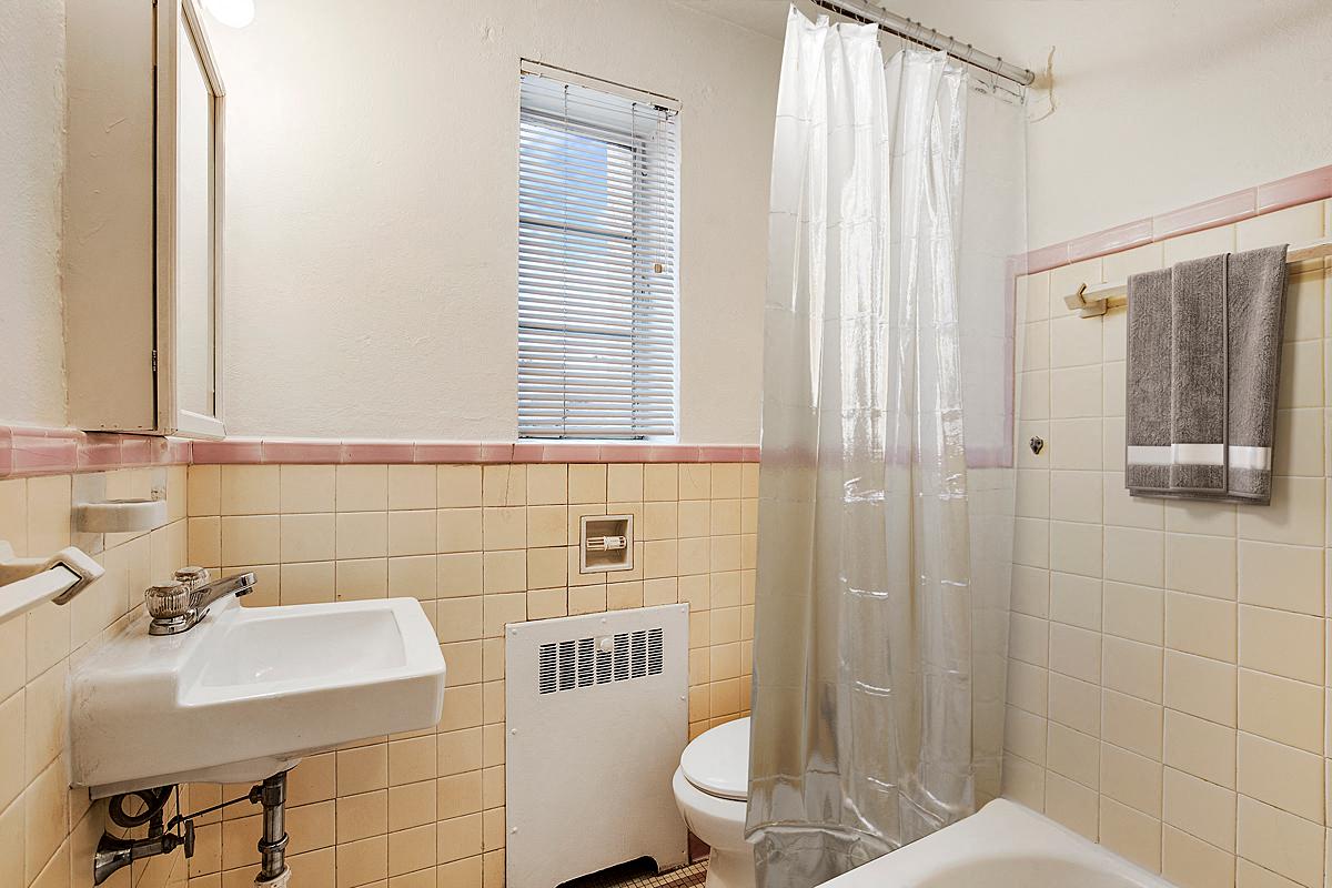 Elegante Apartments in Denver, Colorado