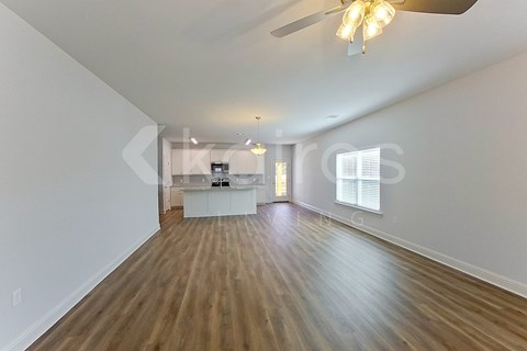 7937 Hendrick Dr 4 Beds Apartment for Rent