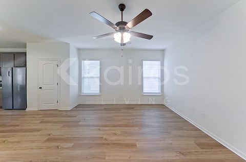119 Salvat Dr 4 Beds Apartment for Rent