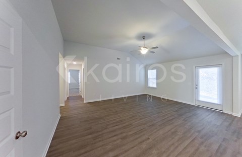 132 Western Red Cedar Dr 4 Beds Apartment for Rent