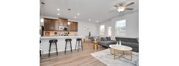 3/2.5 1799 sqft