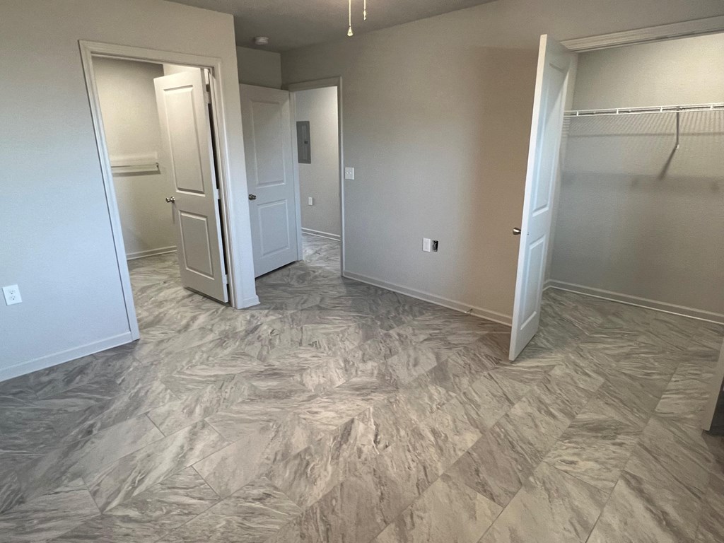 Glen Rock Hill Apartments