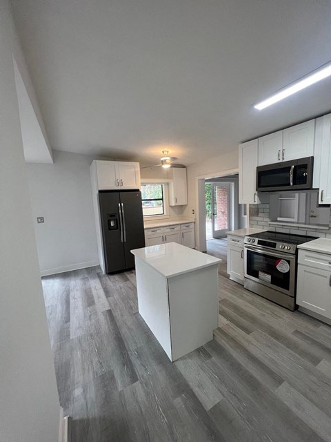 951 Harmon Ave. 3 Beds House for Rent - Photo Gallery 2