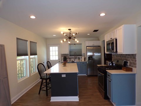 1005 Broadway 2 Beds Apartment for Rent