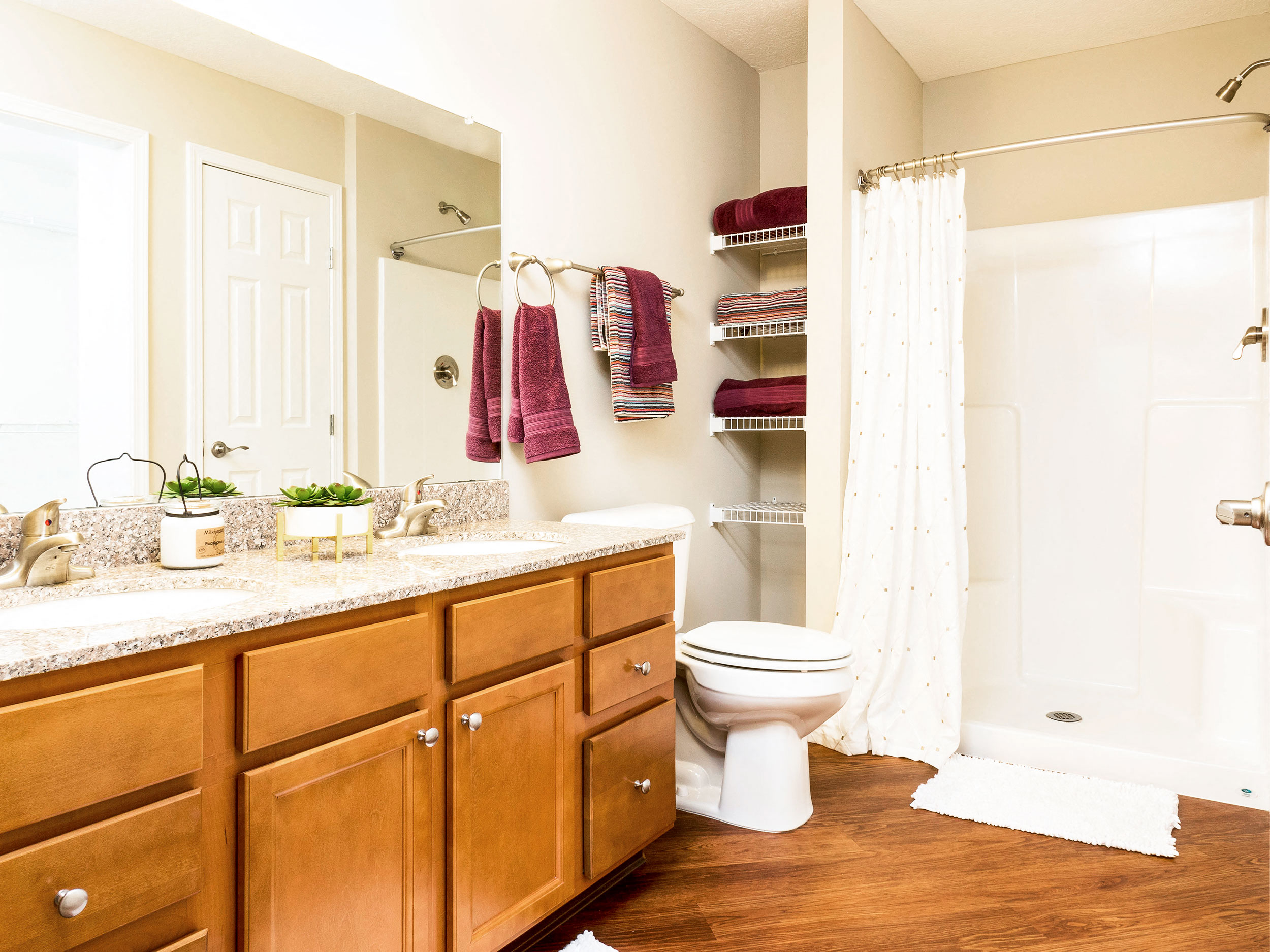 Medina OH Apartment Rentals Redwood Blackberry Trails Of Montville Wadsworth Rd Upgraded Bath