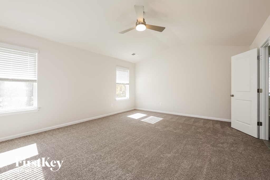 1201 Mission Hill Lane Greenville, SC 29605