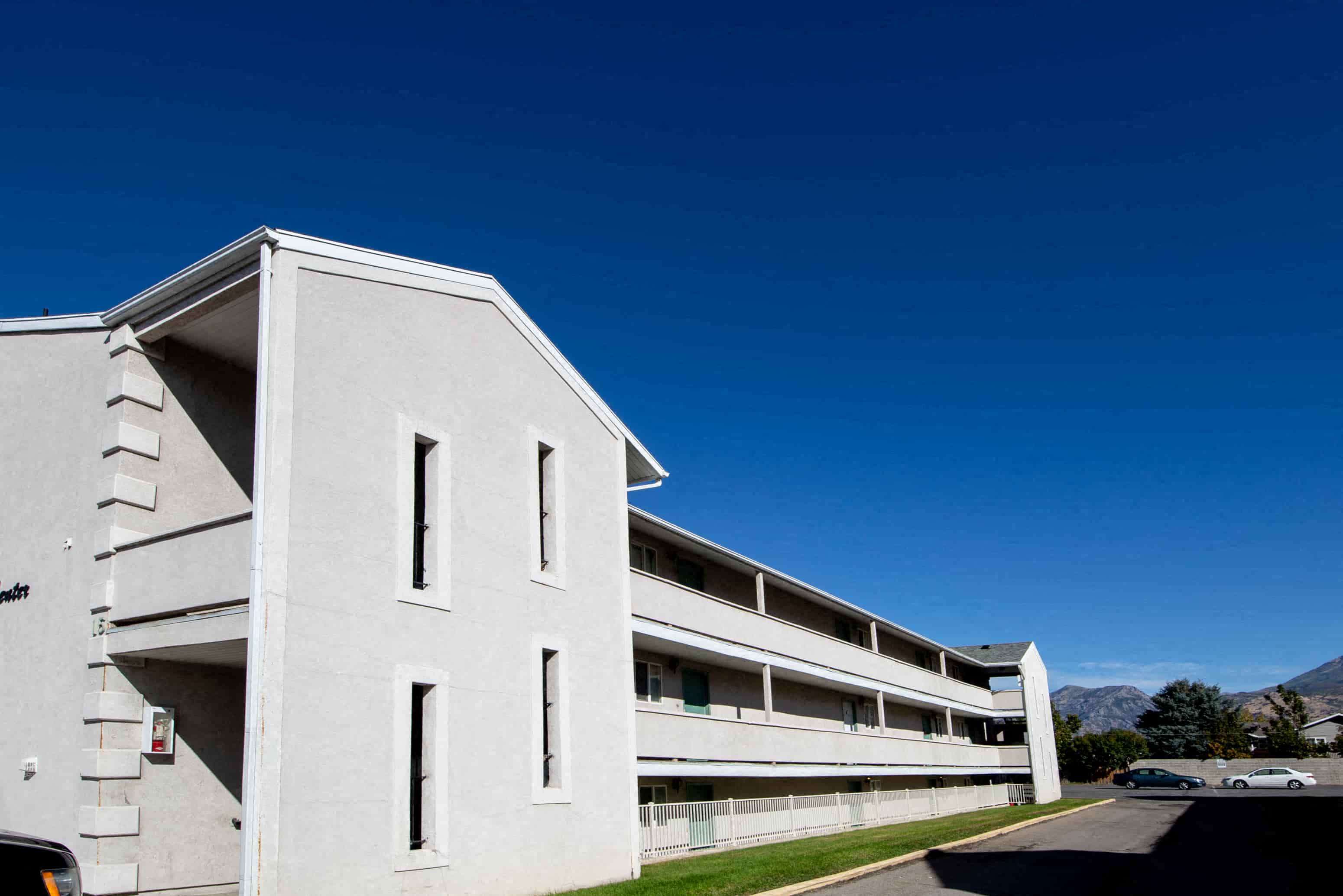 the building where the hotel is located