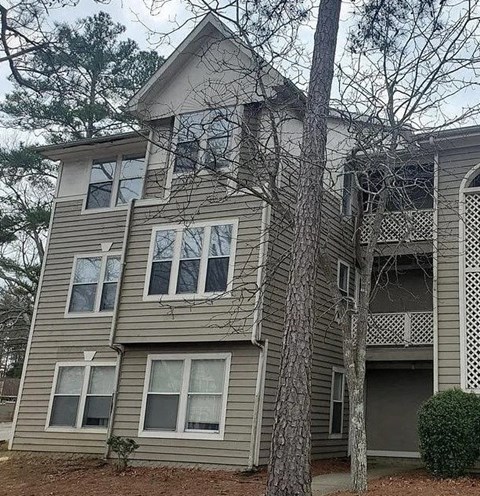 1000 Wood Creek Drive #5 2 Beds Apartment for Rent