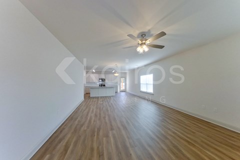 8103 Hendrick Dr 4 Beds Apartment for Rent
