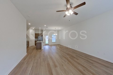 105 Salvat Dr 3 Beds Apartment for Rent