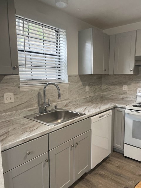 10960 W Florida Avenue #102 2 Beds Apartment for Rent