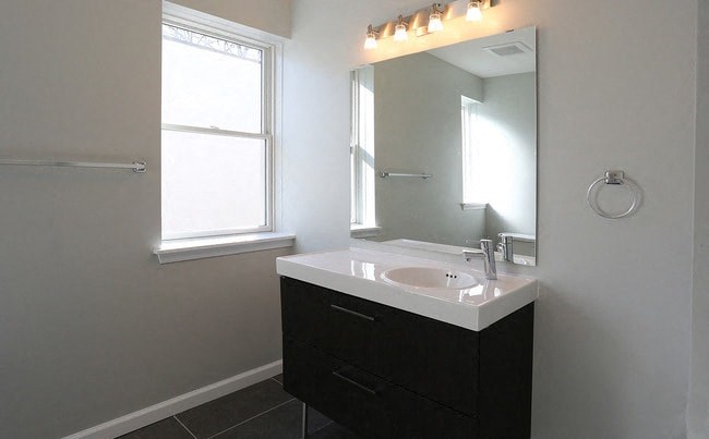 5801-5823 Morris Street