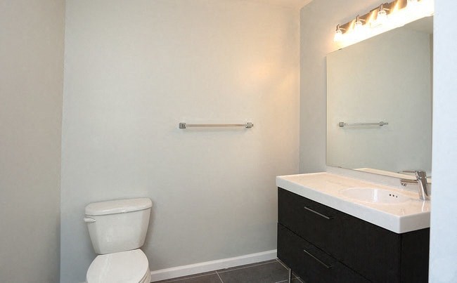 5801-5823 Morris Street