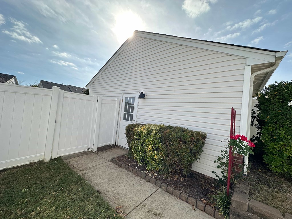 310 Moonstone Drive 2 Beds House for Rent - Photo Gallery 28