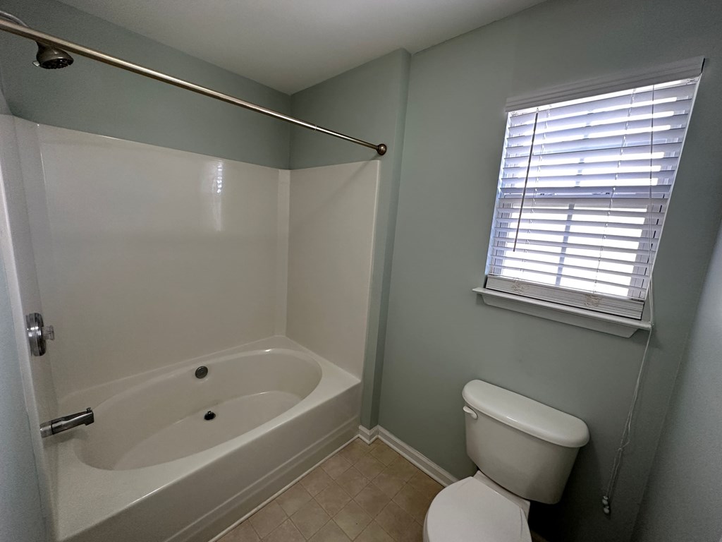 310 Moonstone Drive 2 Beds House for Rent - Photo Gallery 3