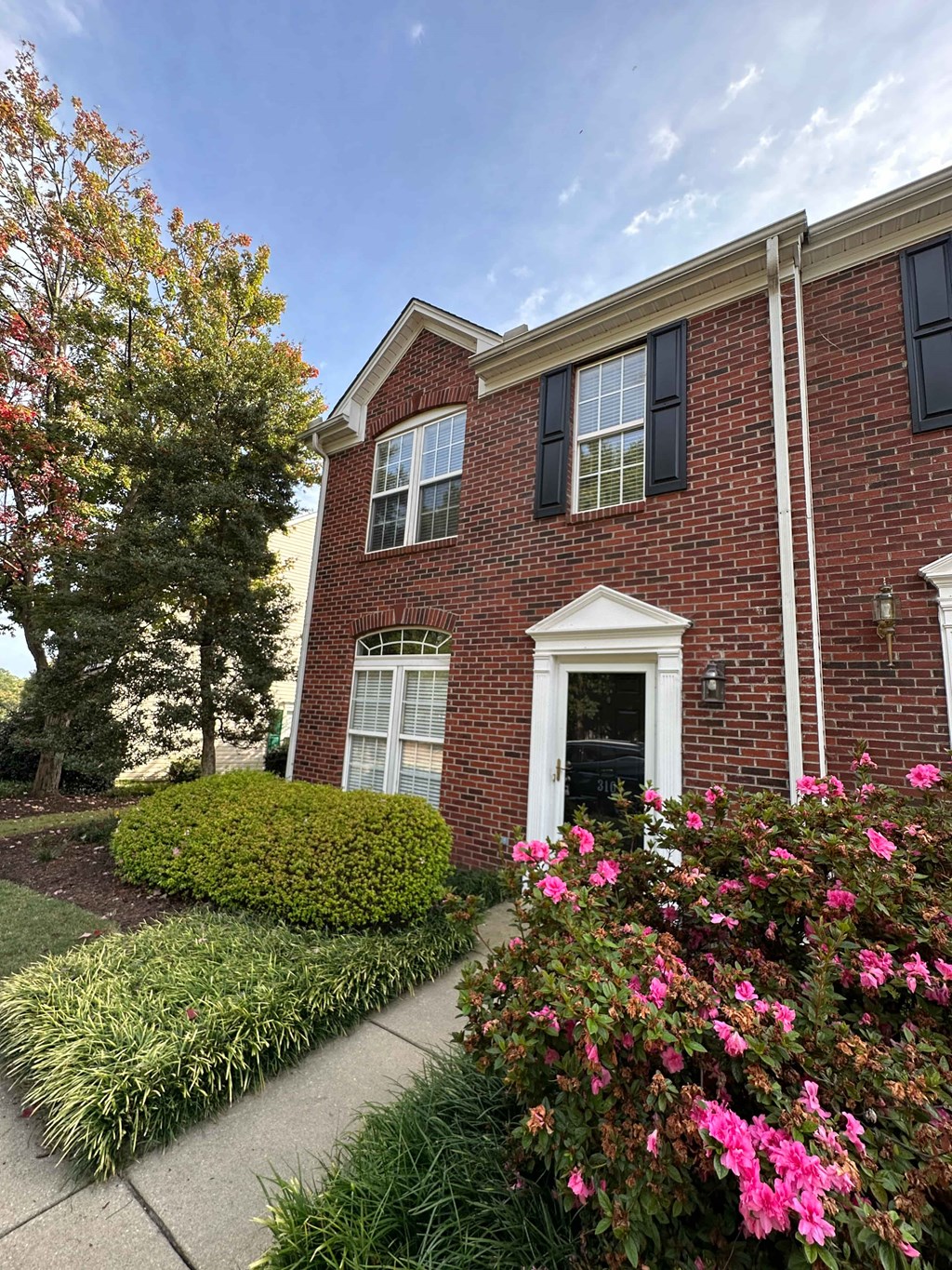 310 Moonstone Drive 2 Beds House for Rent - Photo Gallery 1