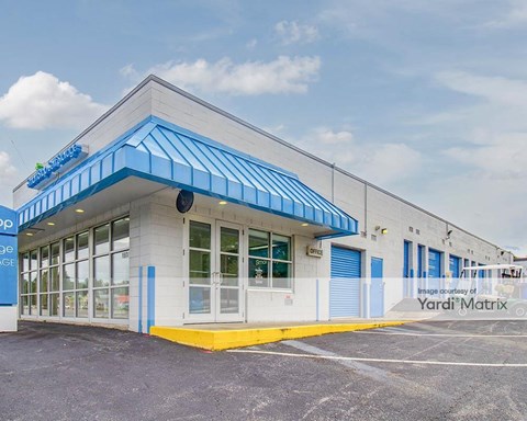 Storage Units for Rent available at 1931 Spartanburg Hwy, Hendersonville, NC 28792