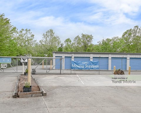 Storage Units for Rent available at 127 Sweeten Creek Road, Asheville, NC 28803