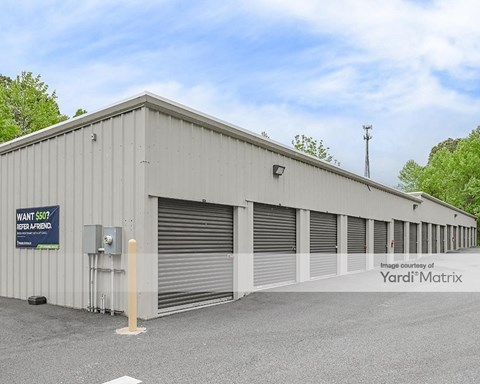 Storage Units for Rent available at 701 Bleachery Blvd, Asheville, NC 28803