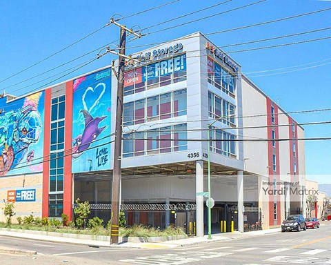 Storage Units for Rent available at 4356 Coliseum Way, Oakland, CA 94601