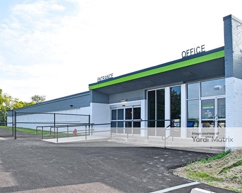 Storage Units for Rent available at 1300 Alum Creek Drive, Columbus, OH 43209