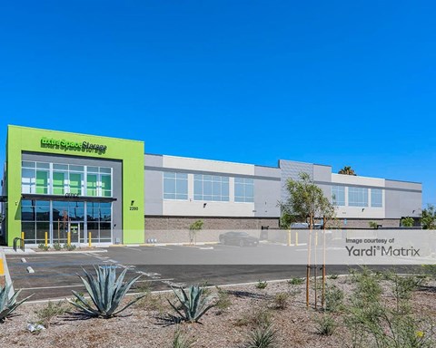 Storage Units for Rent available at 2200 Nadeau, Huntington Park, CA 90255