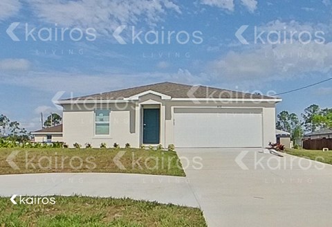 4020 Garden Blvd 4 Beds Apartment for Rent