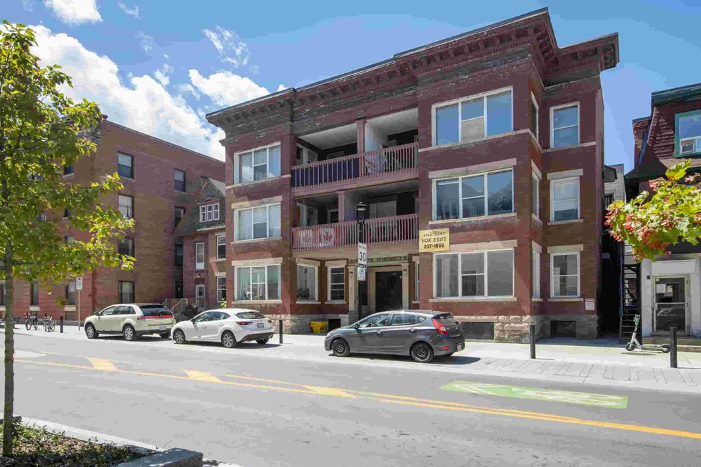 Holbrook .(404) Apartments, Holbrook Apts.(404), Ottawa, ON RentCafe