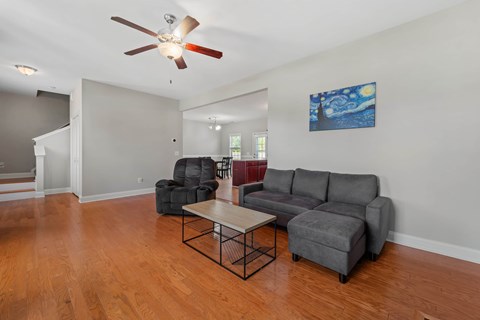 270 Silver Hills Drive 4 Beds Apartment for Rent
