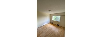 Unit 10 - 1 Bedroom , 1 Bath + Balcony