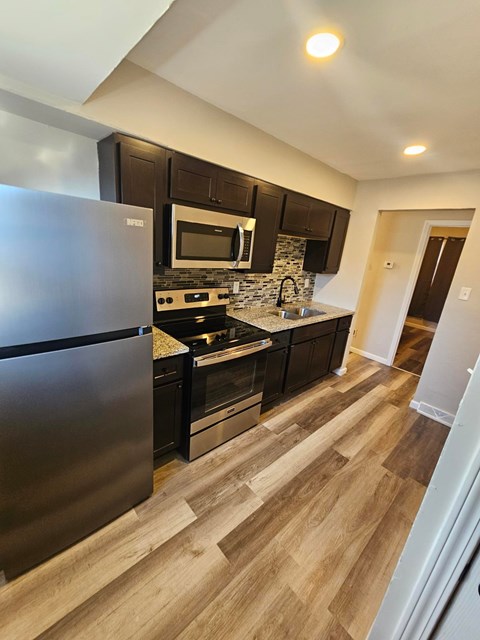 10335 Renfrew Drive 3 Beds Apartment for Rent