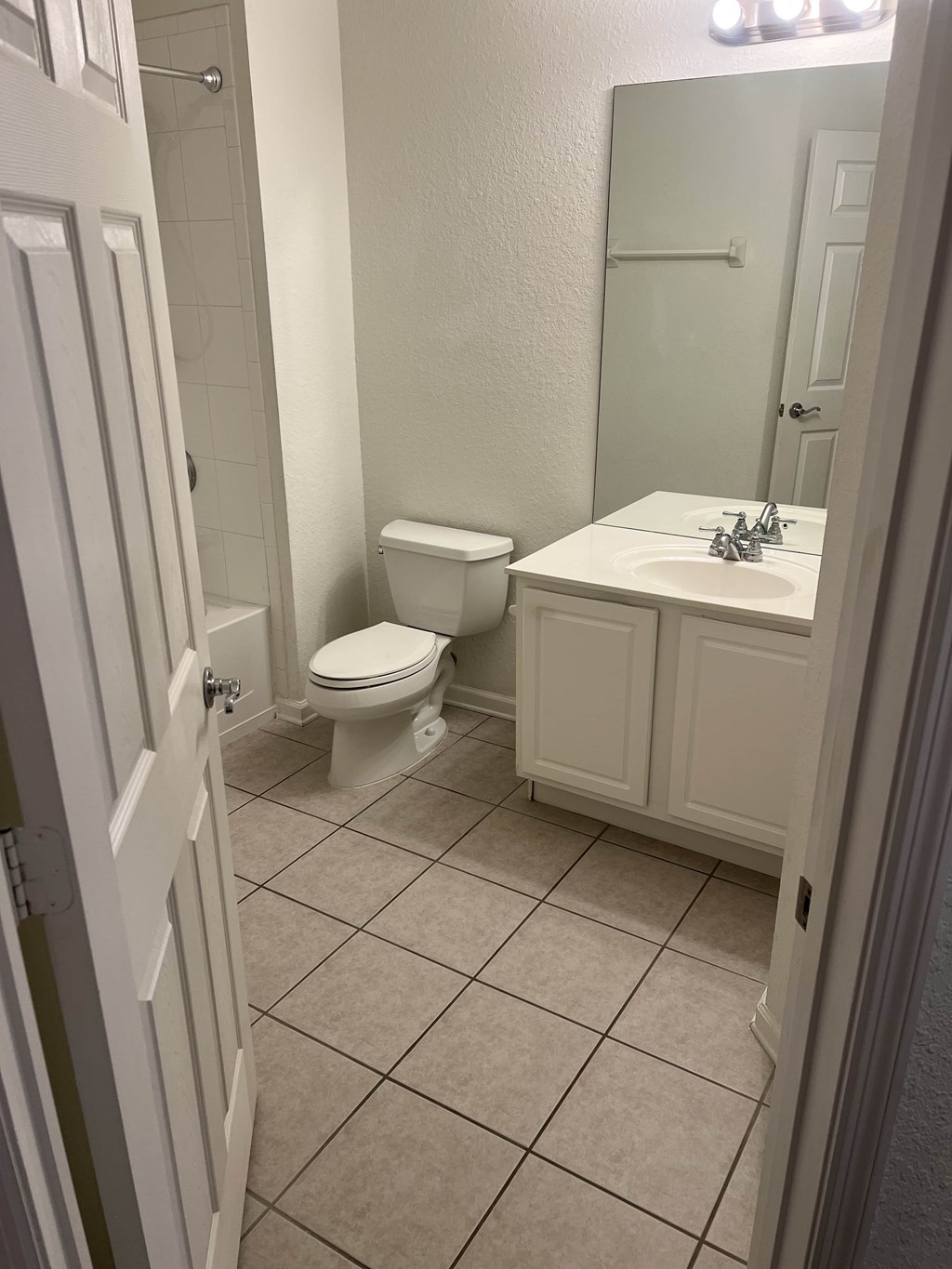 Vistas At Phillips Commons