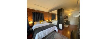 1 Bedroom, 1 Bathroom