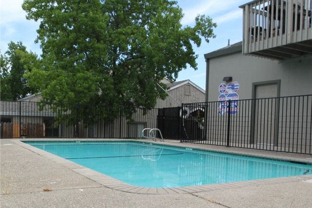 Gold Oaks Apartments Pool Gold Oaks Apartments Pool
