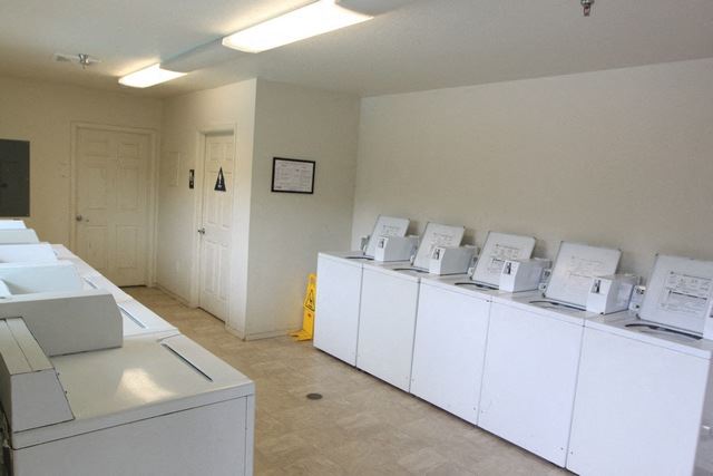 Gold Oaks Apartments Laundry Room Gold Oaks Apartments Laundry Room