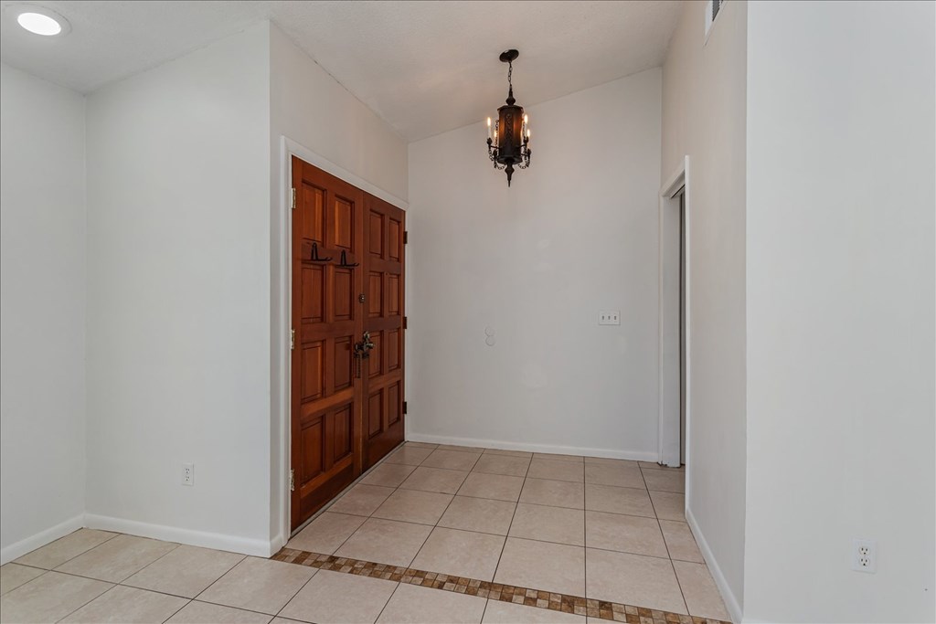 6316 Cheryl Street 4 Beds House for Rent - Photo Gallery 2